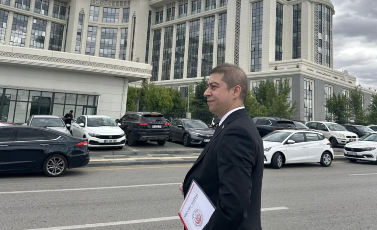 Tıbbiyeliler Sendikası’ndan Tepki: “Hekimleri Değil, Sistemi Yargılayın!”